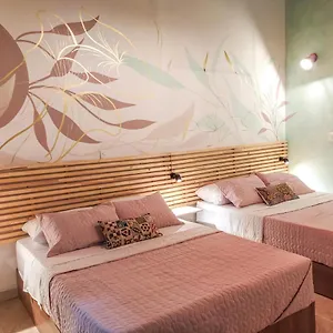 Platinum Hotel