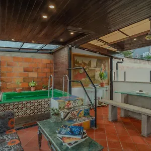 Casa de hóspedes Casa Naranjos, Medellín