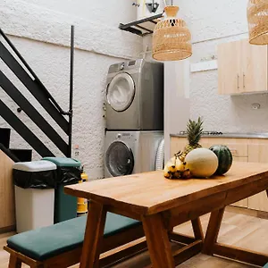 Luum Casa Manila Bed & Breakfast
